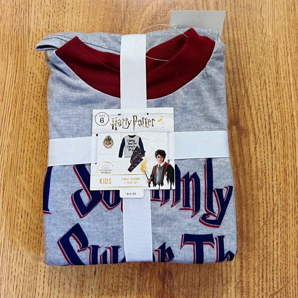 NEW Harry Potter Solemnly Swear Pajamas